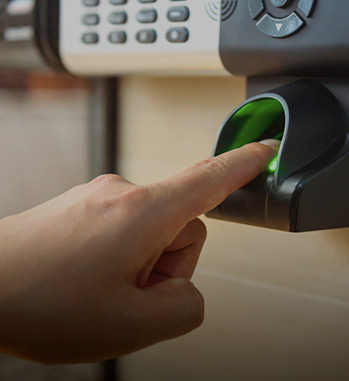 Control de accesos y personal